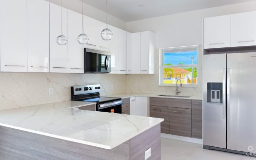 BRAND NEW SERENITY RETREAT 2 BEDROOM TOWNHOUSE