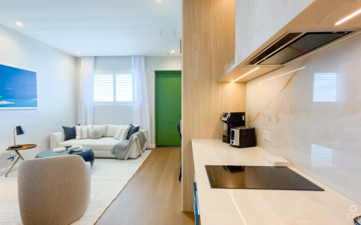 THE GROVE TOO – 1 BED CONDO