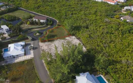 THE LAKES, SOUTH SOUND – RARE 0.2870-ACRE CORNER LOT