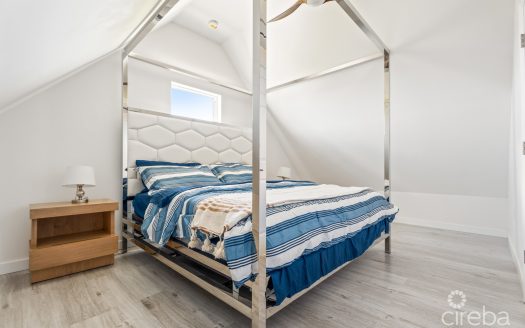 THE PALMS, LITTLE CAYMAN | BEACHFRONT COTTAGE 2