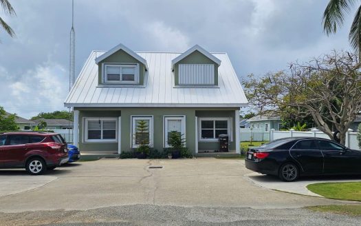 DUPLEX INVESTMENT PROPERTY – AURORA DRIVE, WEST BAY