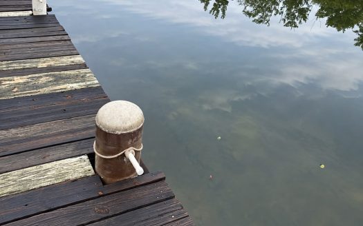 PEPI STREET DUPLEX (WITH DOCK)