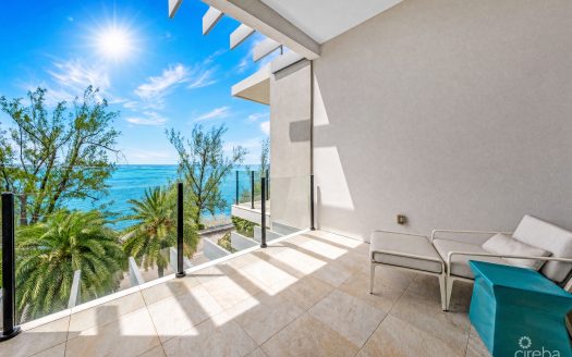 SHORE CLUB #6- OCEAN VIEW PENTHOUSE WITH PRIVATE ROOFTOP TERRACE