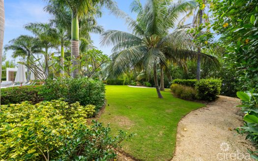 AURA OCEANVIEW THREE BED TOWNHOME WITH DEN