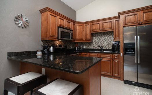 LANTERN POINT 2 BEDROOM TOP-FLOOR CONDO – PROSPECT