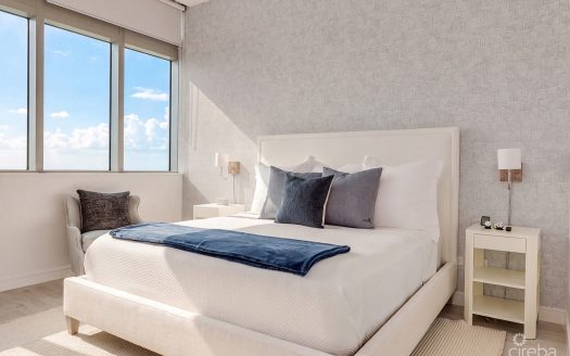 SEAFIRE N802: CO-OWNERSHIP OPPORTUNITY ON SEVEN MILE BEACH