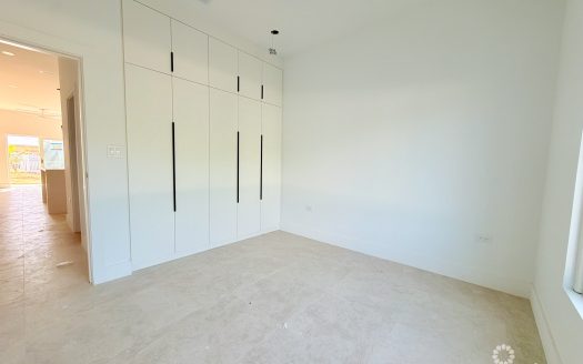 THREE BEDROOM, 3.5 BATHROOM RESIDENCE – DEVELOPER UNIT – THE MEADOWS AT BATABANO