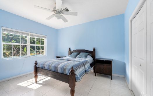 75 MIDSUMMER DRIVE SINGLE FAMILY HOME