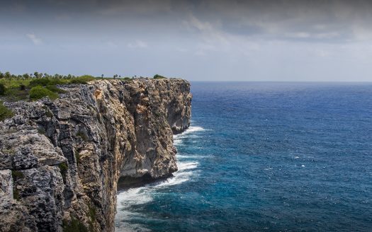 PRICED FOR QUICK SALE, OFFERS ACCEPTED ABOVE 29,995$CI-CAYMAN BRAC LOT-DEV. OFF ROCK RIDGE AVE