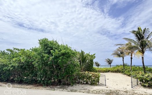 LARGE BEACHFRONT LOT – RUM POINT DRIVE – PERFECT ESTATE PARCEL