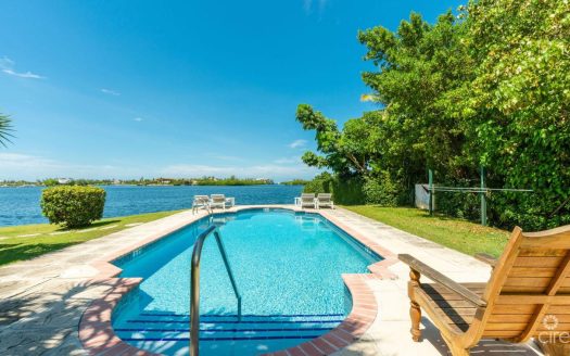 SAFE HARBOUR #2 – GOVERNORS HARBOUR WATERFRONT TOWNHOUSE SAFE HARBOUR #2 – GOVERNORS HARBOUR WATERFRONT TOWNHOUSE