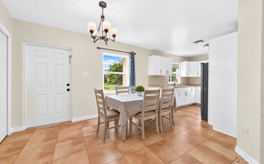 3 BEDROOM HOME ON DUPLEX LOT W/APPROVED PLANS FOR ADDITIONAL 4-BEDROOM HOME