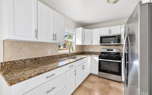 3 BEDROOM HOME ON DUPLEX LOT W/APPROVED PLANS FOR ADDITIONAL 4-BEDROOM HOME