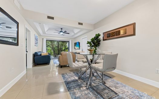 COMPLETE RENOVATED LANTERN POINT 2 BED/2 BATH