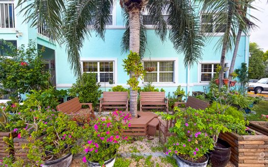 ROSEDALE DELUXE TWO BEDROOM GROUNDFLOOR CONDO