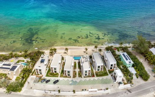 SILVER REEF RESIDENCES #4 – A BEACHFRONT GEM SILVER REEF RESIDENCES #4 – A BEACHFRONT GEM
