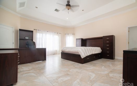WHISTING WAY FAMILY HOME